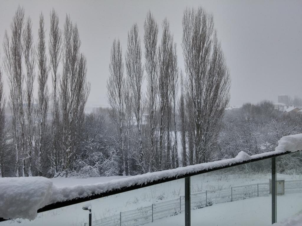 Aparthotel Jardines De Aristi Vitoria-Gasteiz Luaran gambar